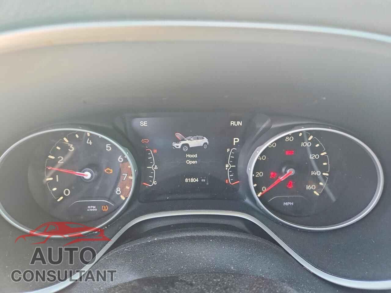 JEEP COMPASS 2018 - 3C4NJDCB5JT354785