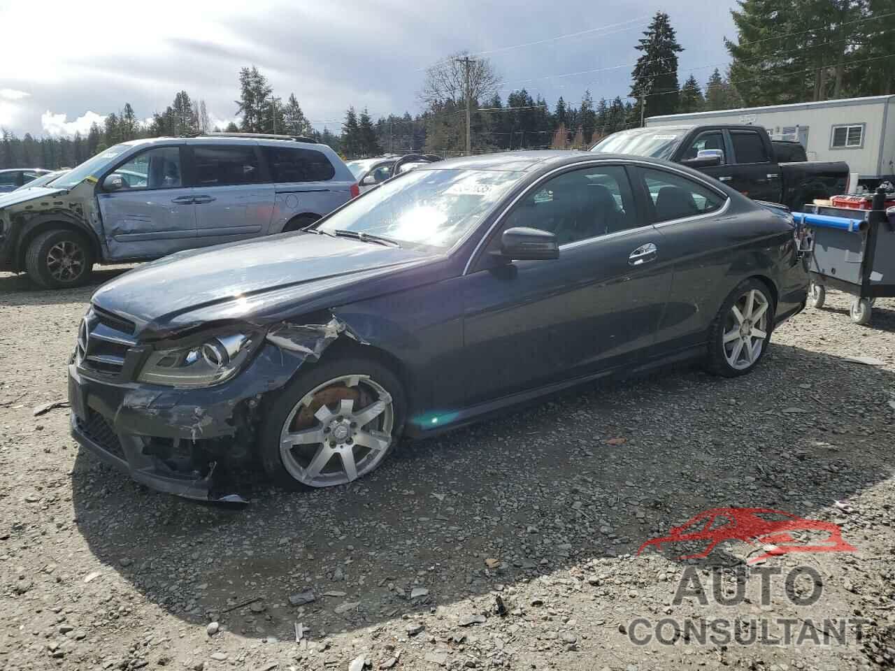 MERCEDES-BENZ C-CLASS 2012 - WDDGJ8JB6CF888111
