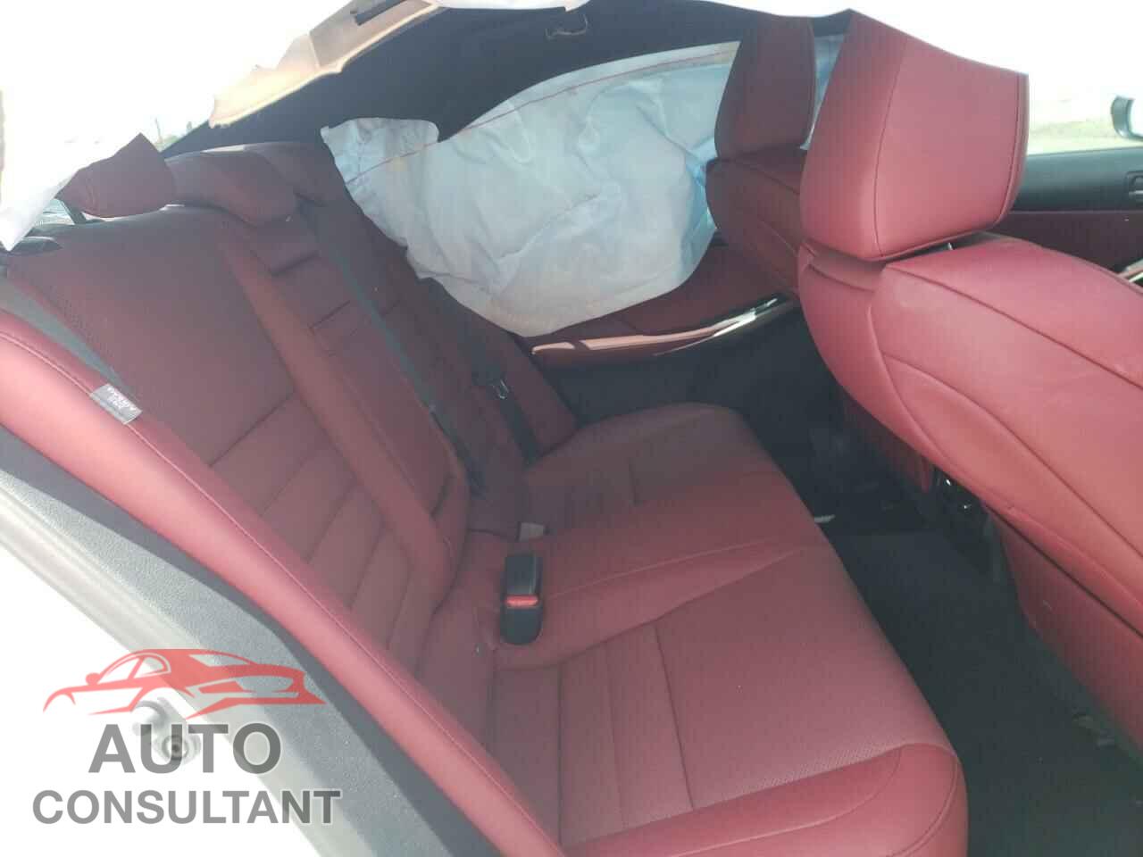 LEXUS IS 2020 - JTHGA1D20L5108220