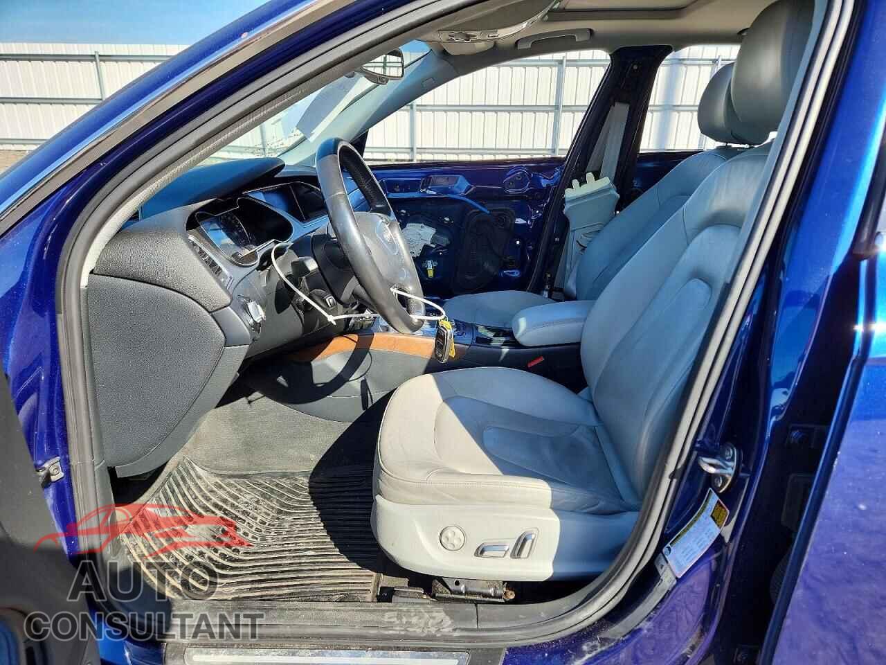 AUDI A4 2013 - WAUKFBFL1DN049122