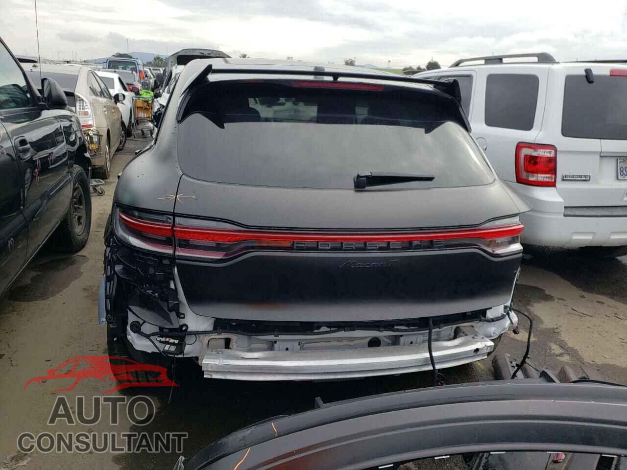 PORSCHE MACAN 2022 - WP1AA2A57NLB05047