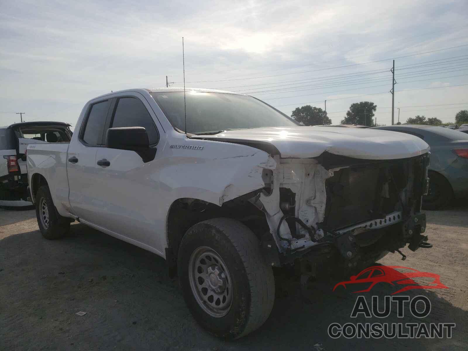 CHEVROLET SILVERADO 2019 - 1GCRYAEH3KZ335739