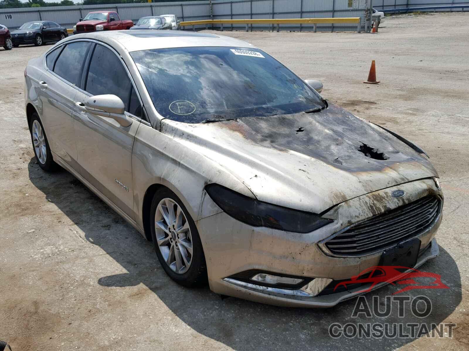 FORD FUSION 2017 - 3FA6P0LU1HR305691