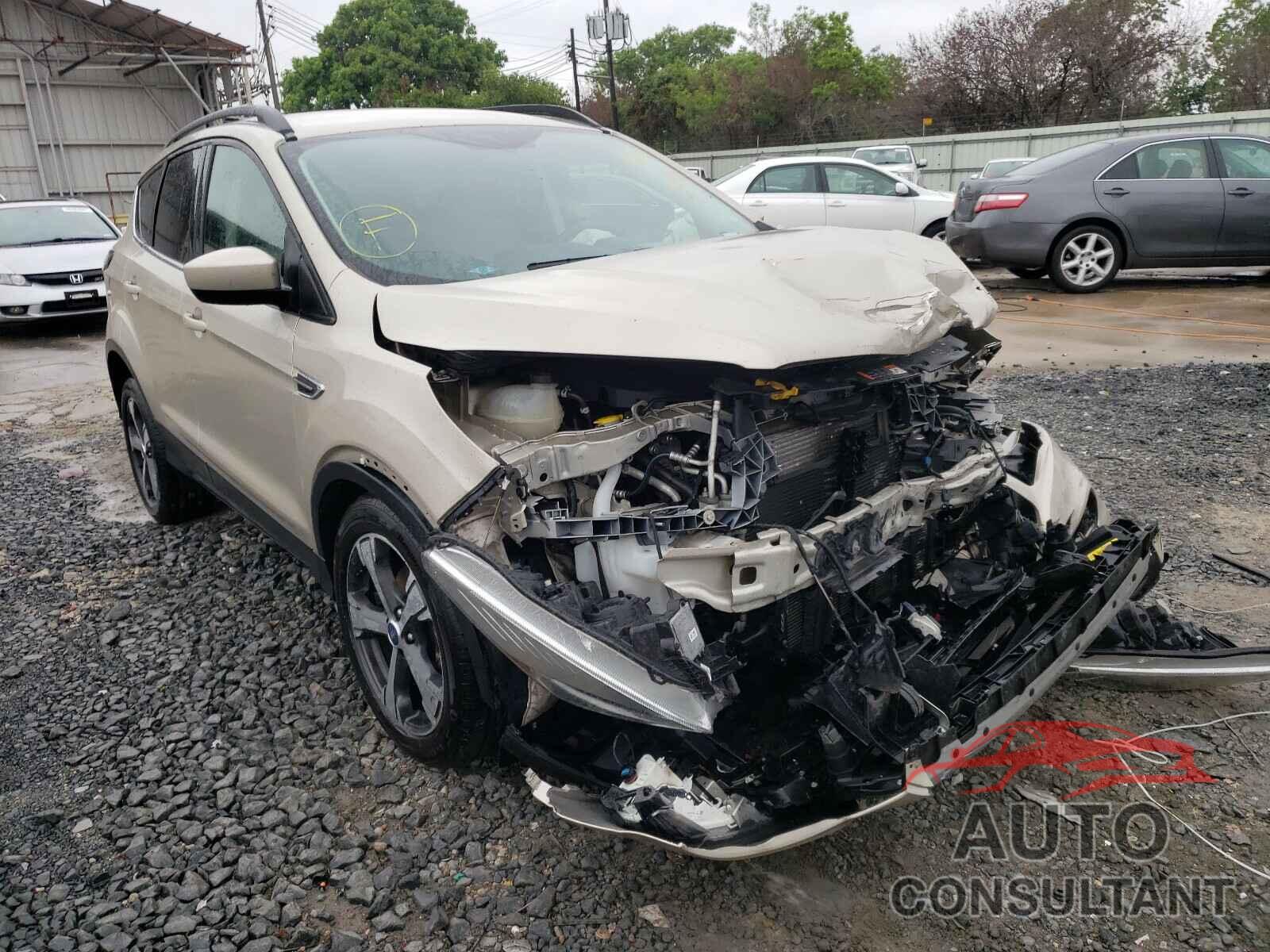 FORD ESCAPE 2018 - 1FMCU0HD2JUB24401