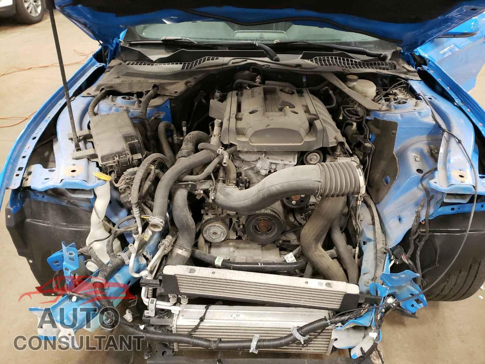 FORD MUSTANG 2017 - 1FATP8UH2H5331433