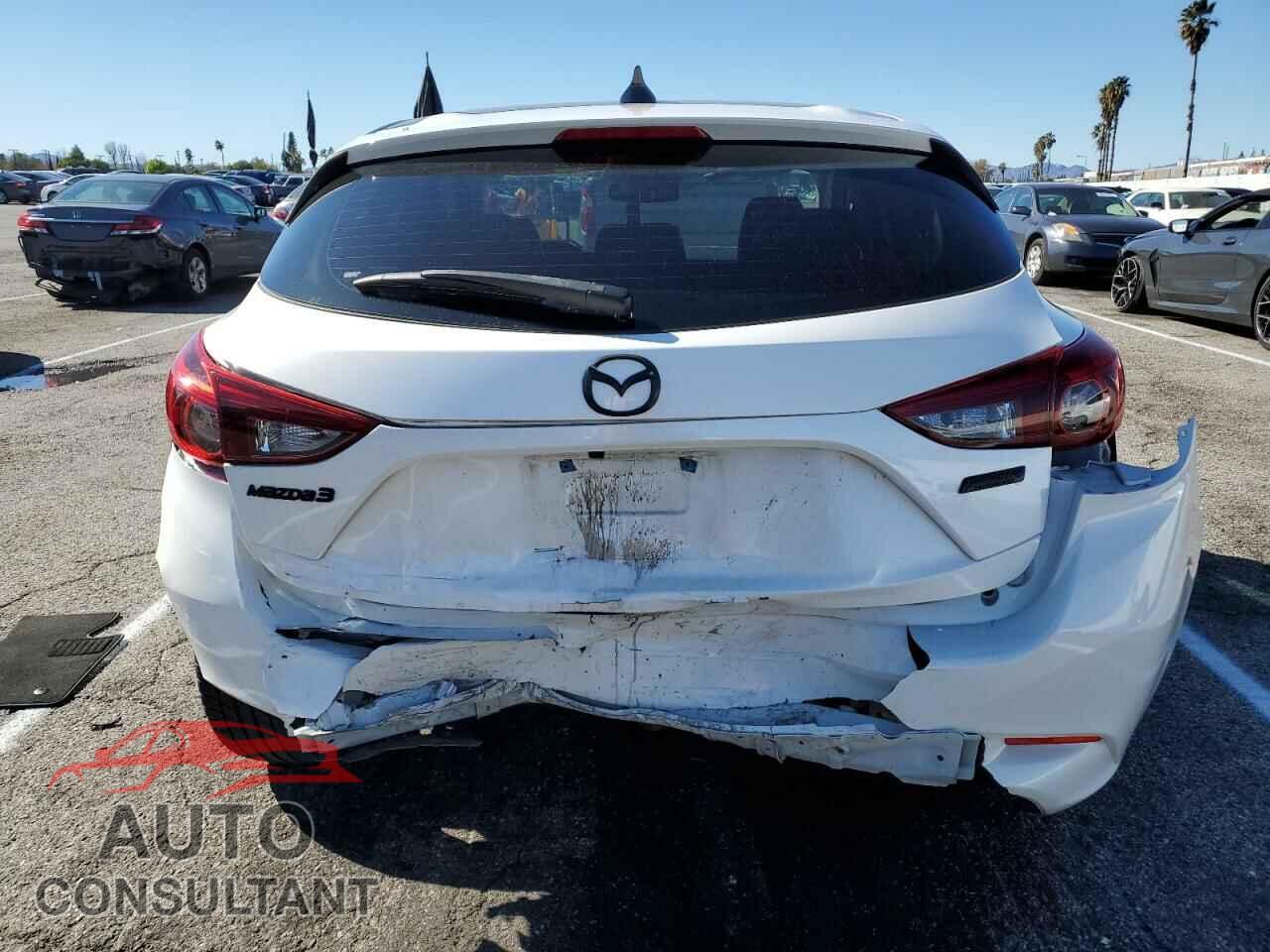 MAZDA 3 2017 - 3MZBN1M3XHM134735