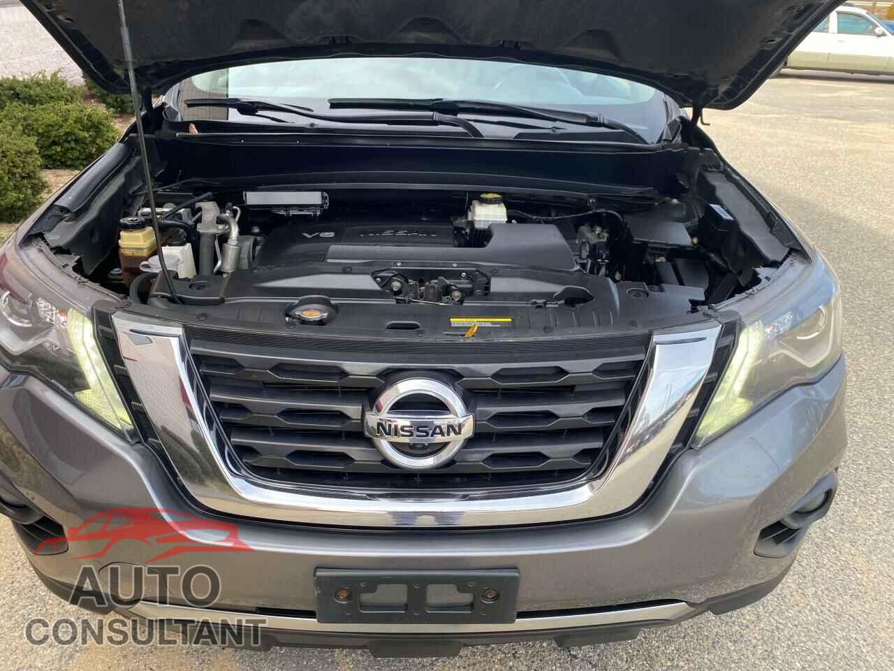 NISSAN PATHFINDER 2017 - 5N1DR2MM0HC679161