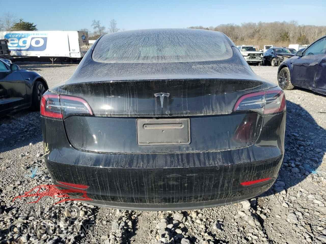 TESLA MODEL 3 2021 - 5YJ3E1EA1MF854461