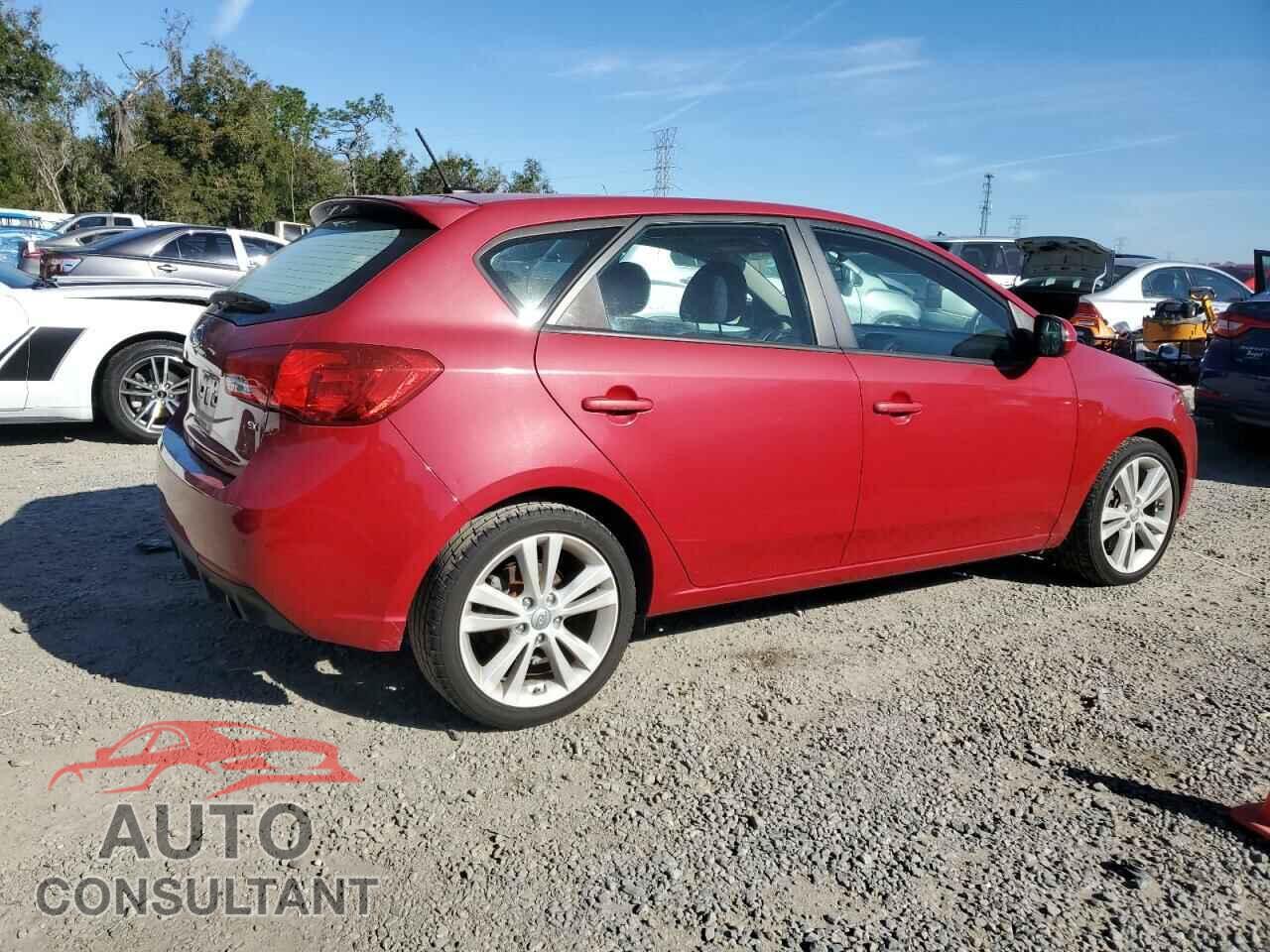 KIA FORTE 2013 - KNAFW5A39D5702225