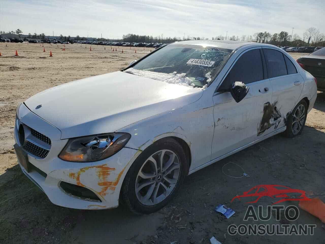 MERCEDES-BENZ C-CLASS 2018 - 55SWF4JB3JU237891