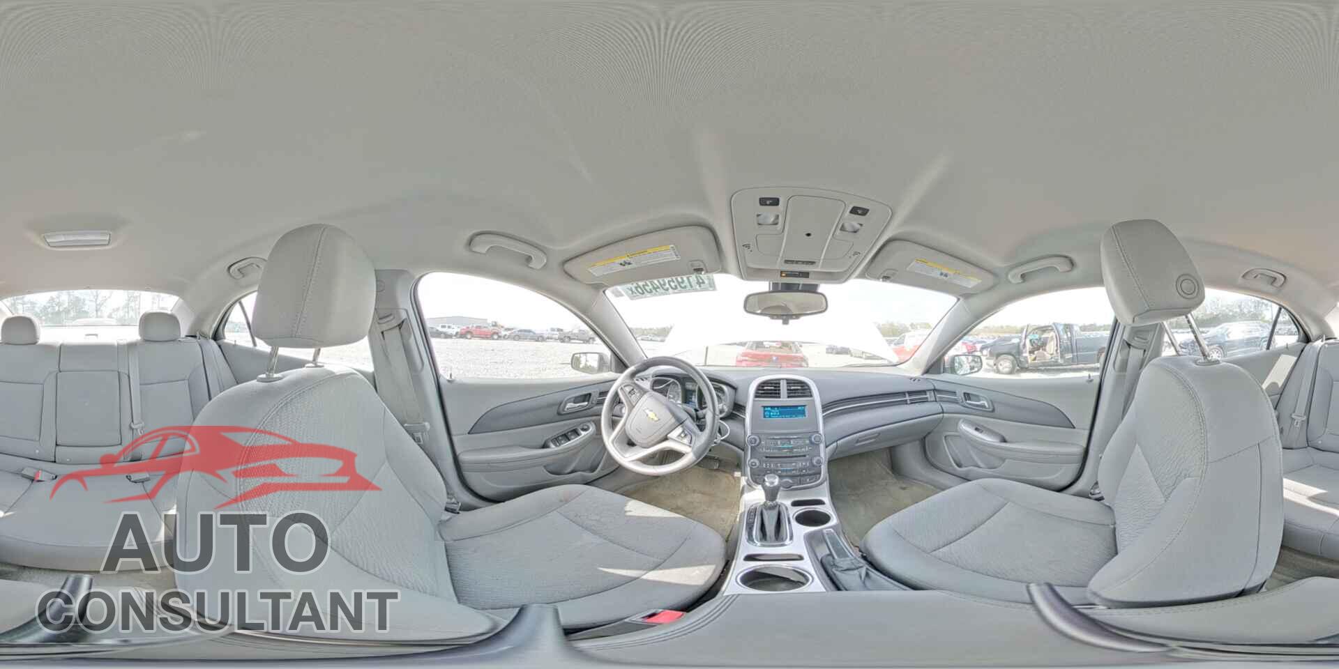 CHEVROLET MALIBU 2015 - 1G11B5SL7FF347312