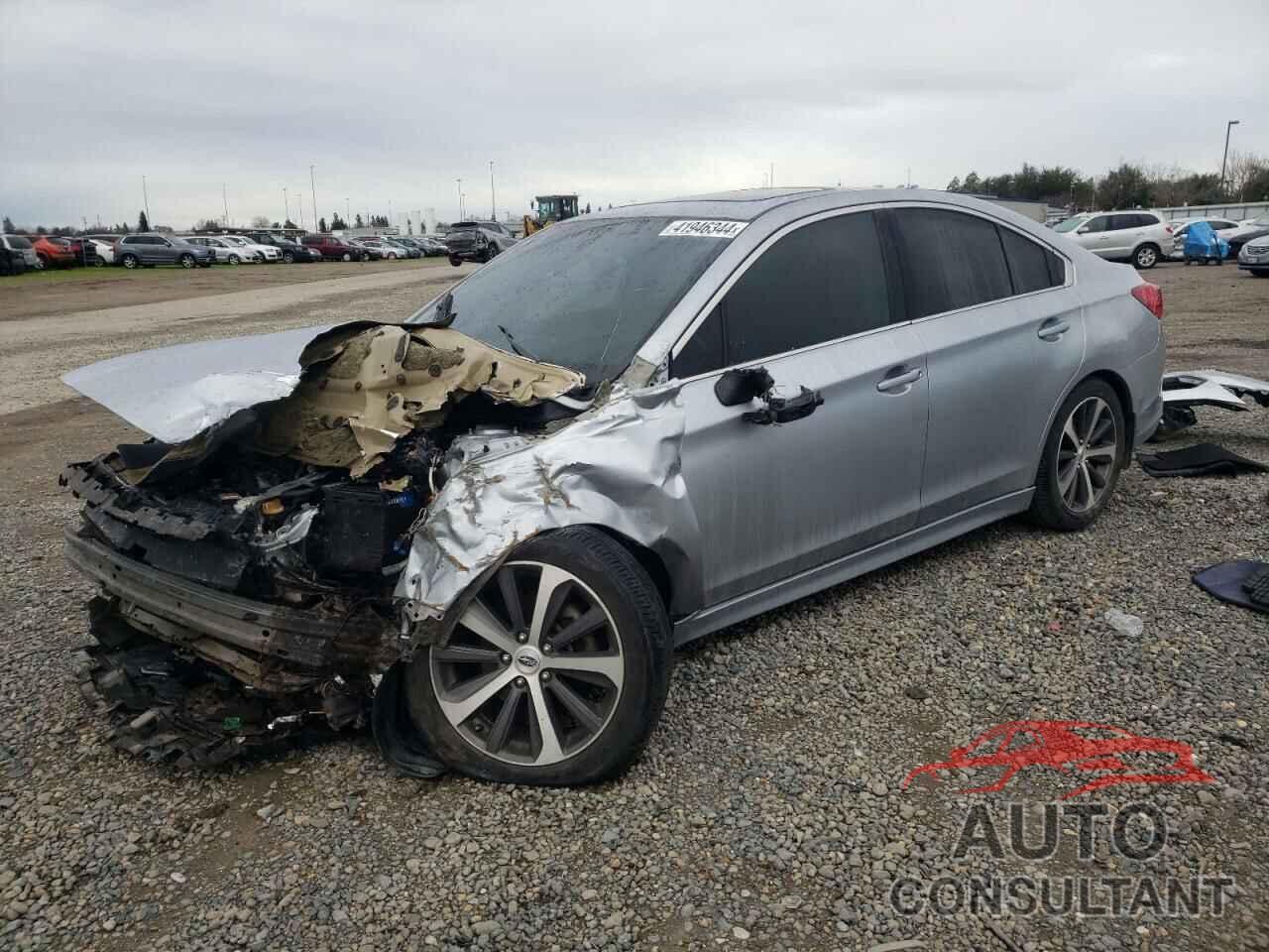 SUBARU LEGACY 2018 - 4S3BNAN64J3043849