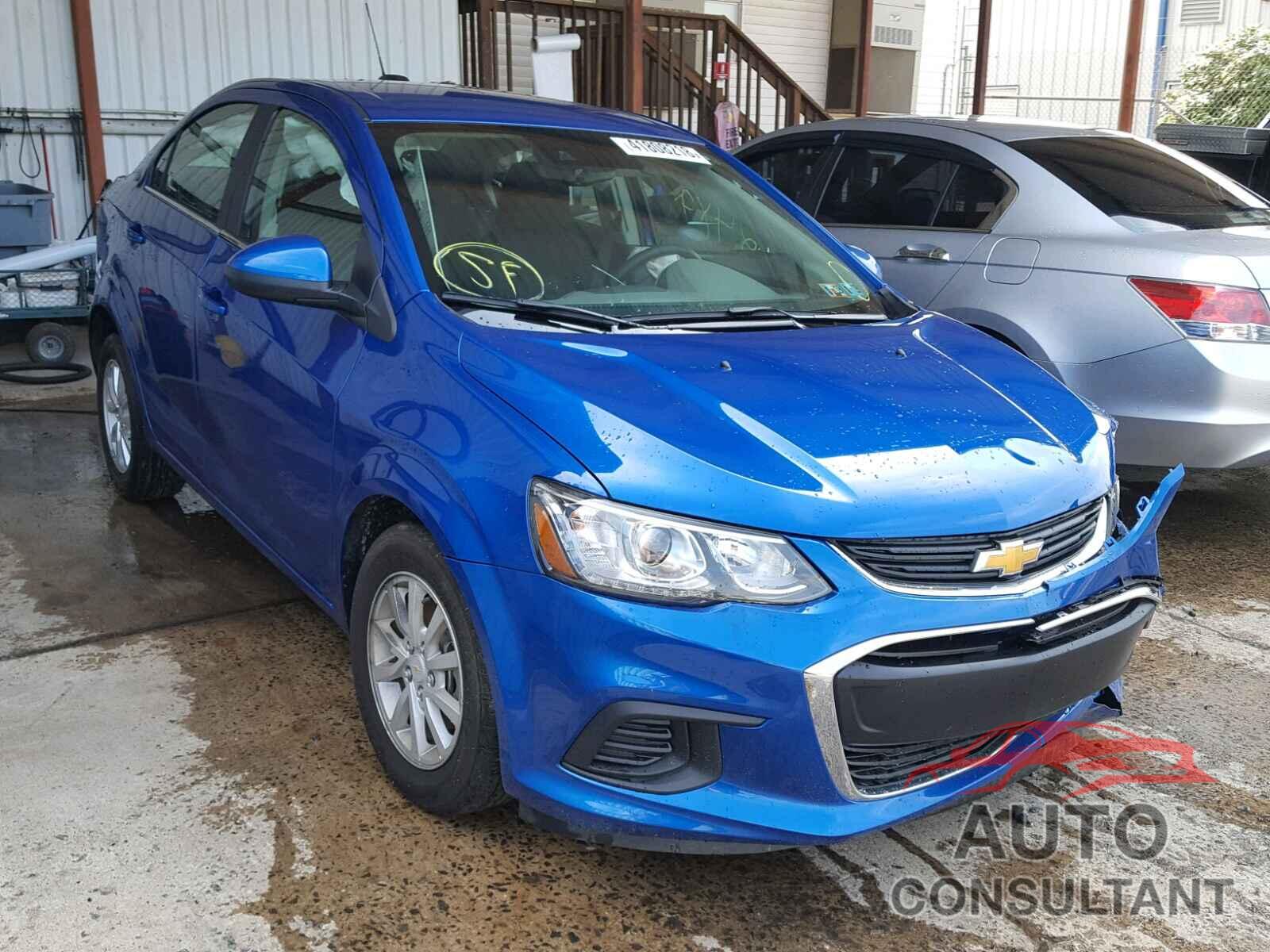 CHEVROLET SONIC 2018 - 1G1JD5SGXJ4114056