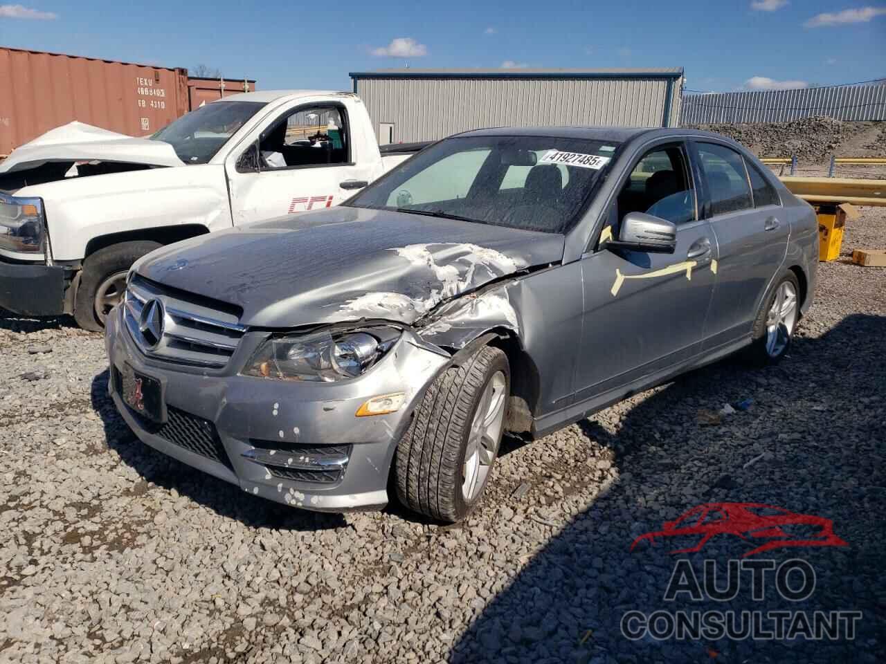 MERCEDES-BENZ C-CLASS 2013 - WDDGF8AB7DA817063