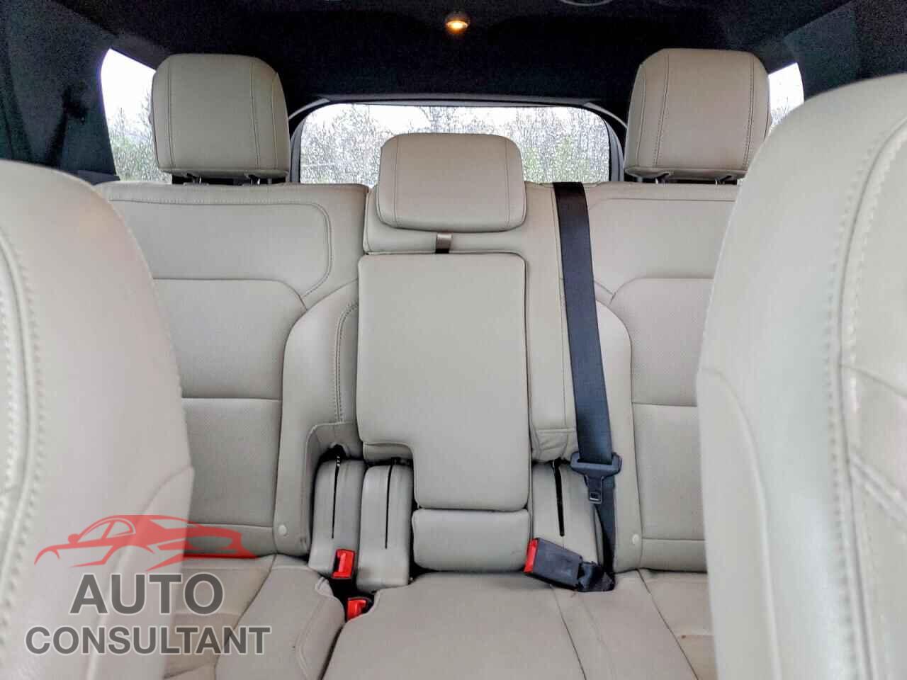 FORD EXPLORER 2018 - 1FM5K7F81JGB84858
