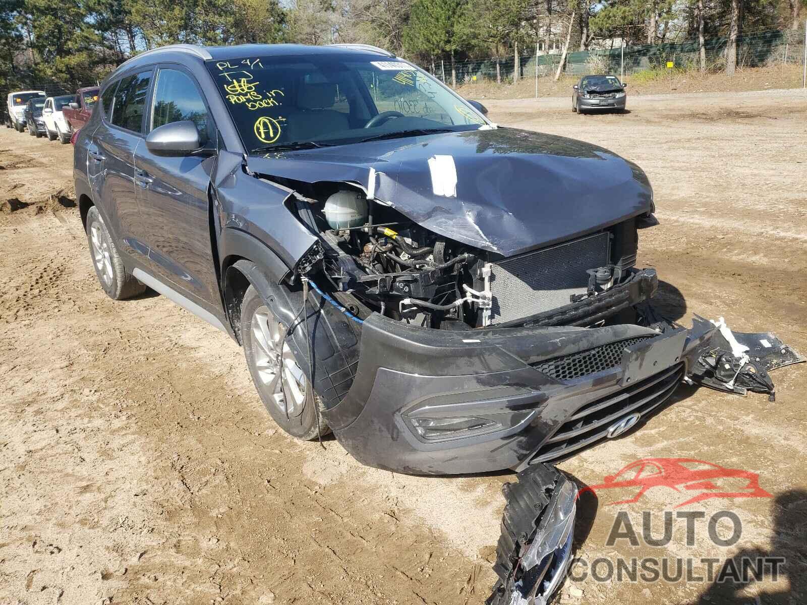 HYUNDAI TUCSON 2018 - KM8J3CA45JU741085