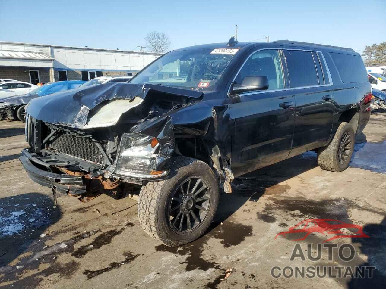 CHEVROLET SUBURBAN 2015 - 1GNSKHKC9FR508763