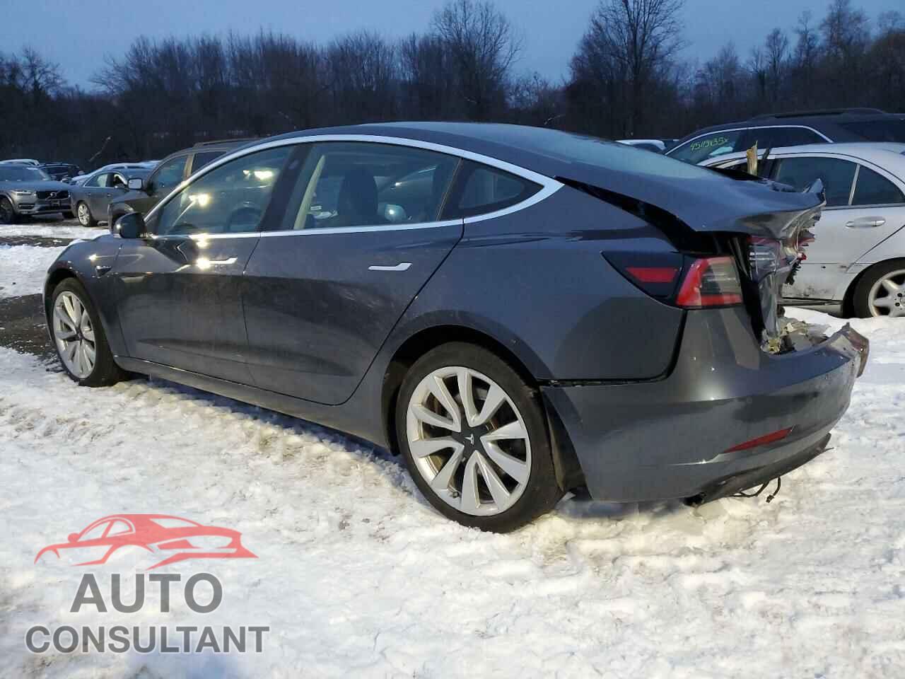 TESLA MODEL 3 2018 - 5YJ3E1EA1JF059292