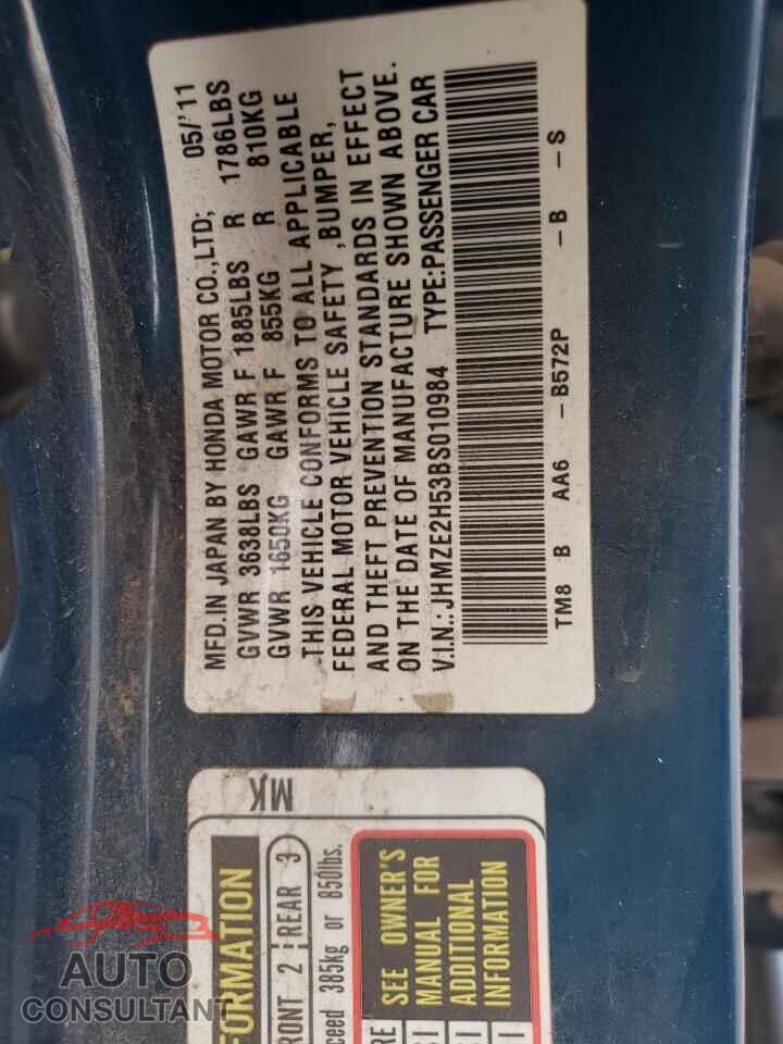 HONDA INSIGHT 2011 - JHMZE2H53BS010984