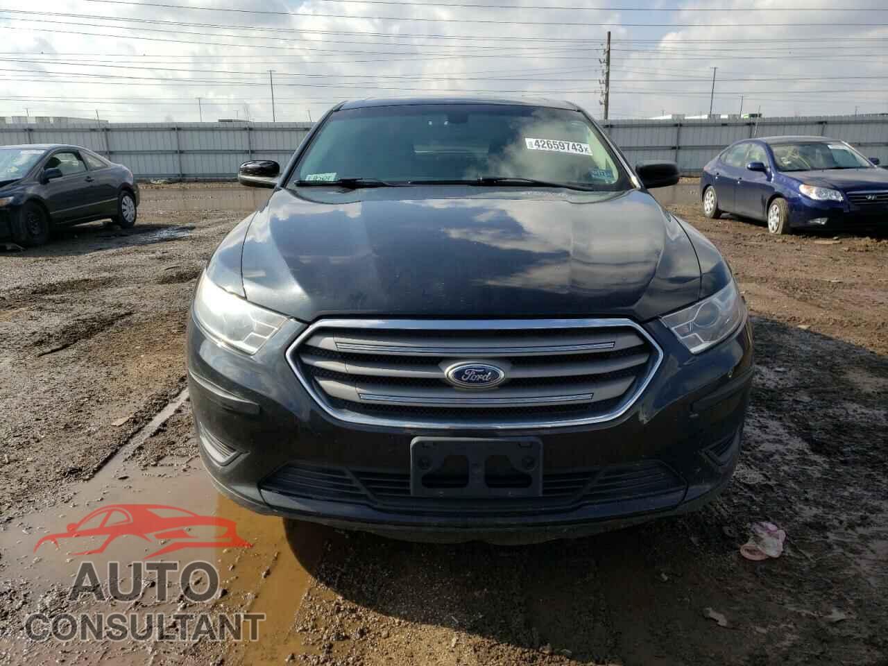 FORD TAURUS 2015 - 1FAHP2D89FG112845