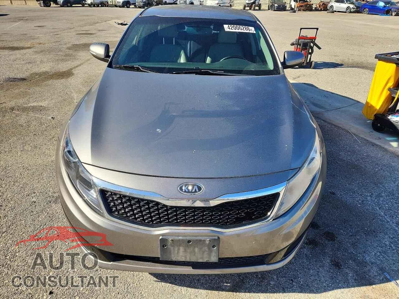 KIA OPTIMA 2012 - 5XXGN4A76CG027189