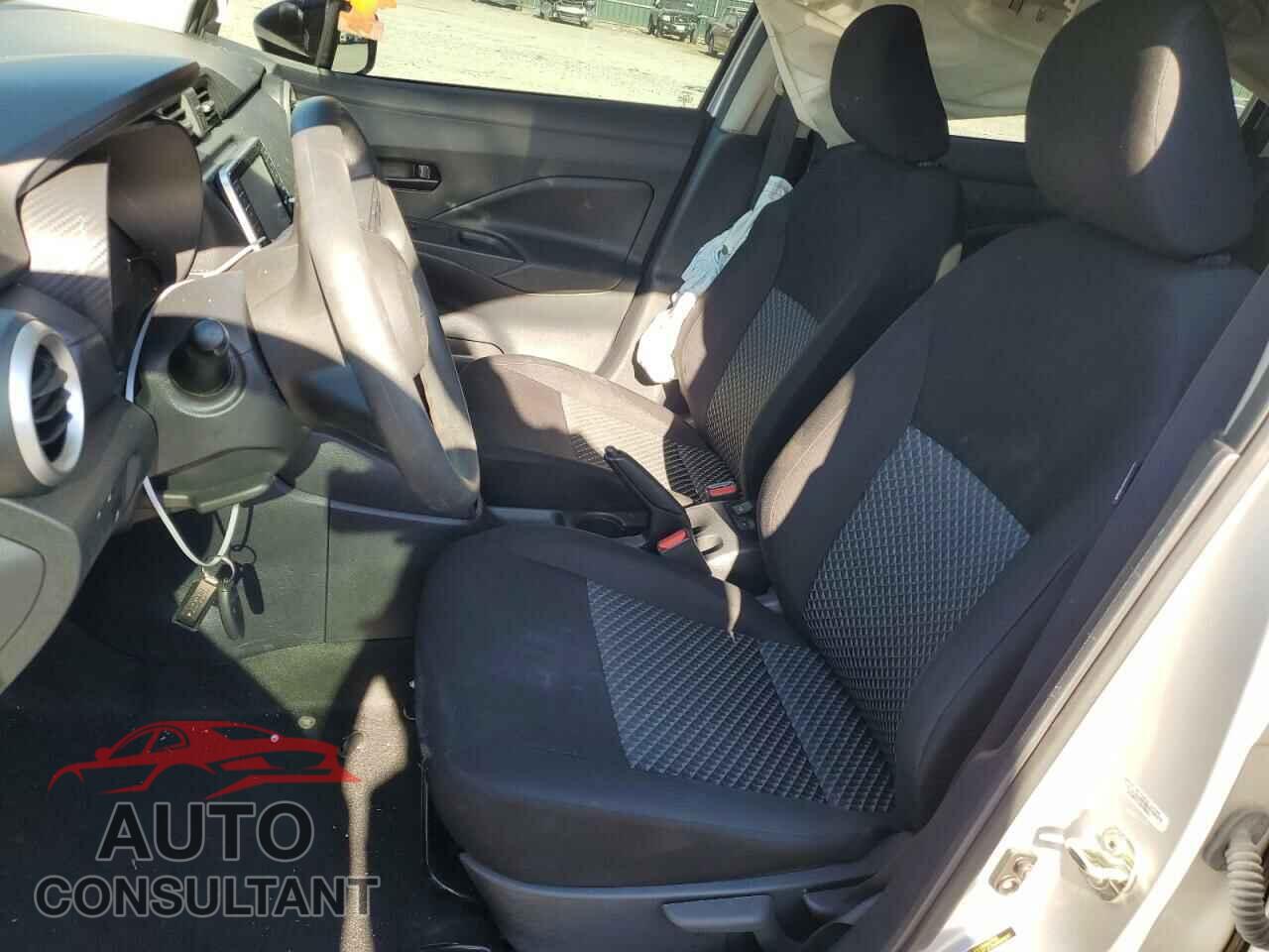 NISSAN VERSA 2021 - 3N1CN8DV1ML860066