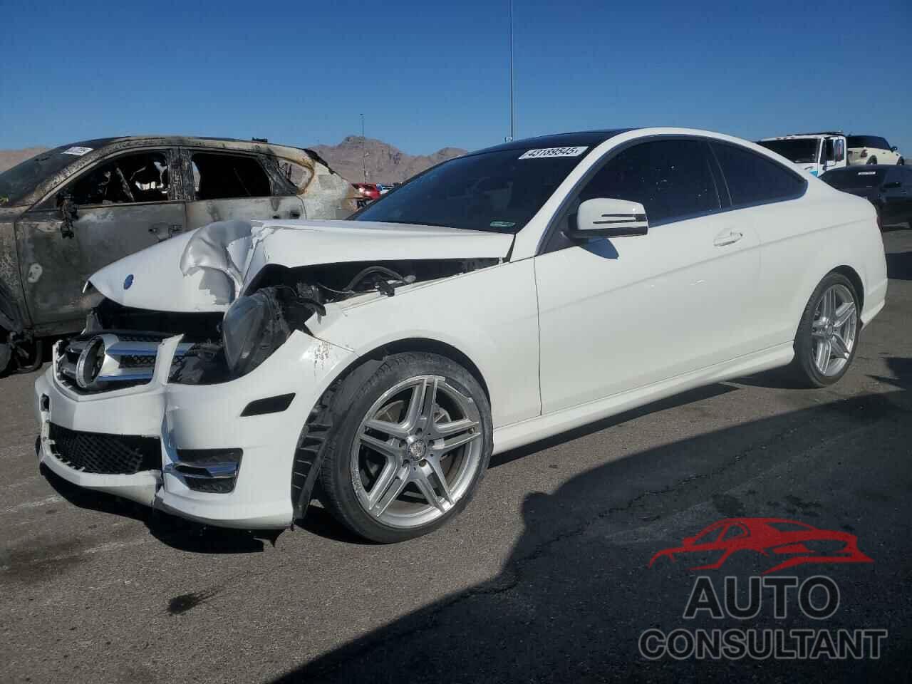 MERCEDES-BENZ C-CLASS 2013 - WDDGJ4HB7DG117196