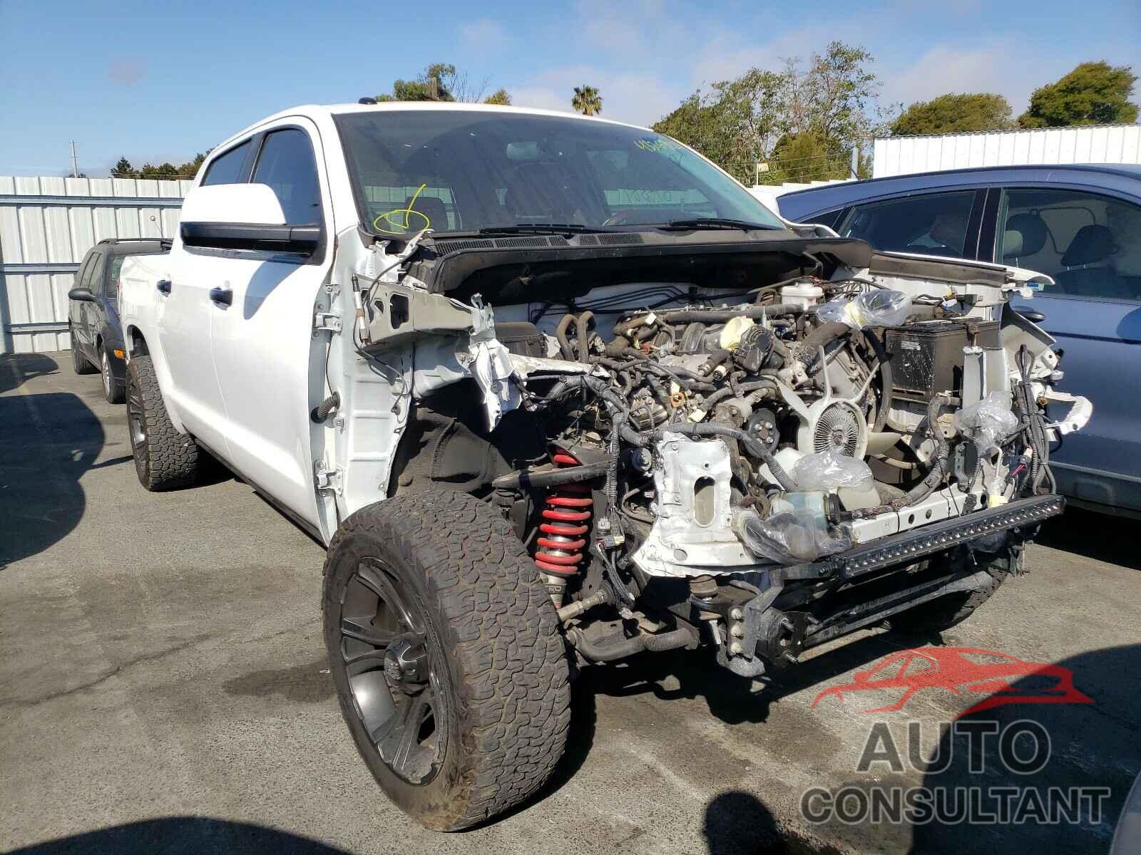 TOYOTA TUNDRA 2017 - 5TFAW5F11HX625316