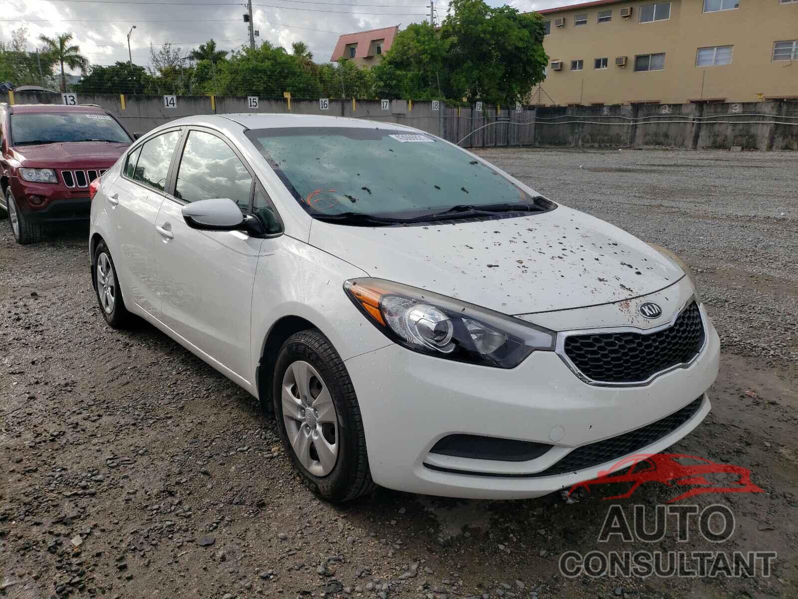 KIA FORTE 2016 - KNAFK4A6XG5550055