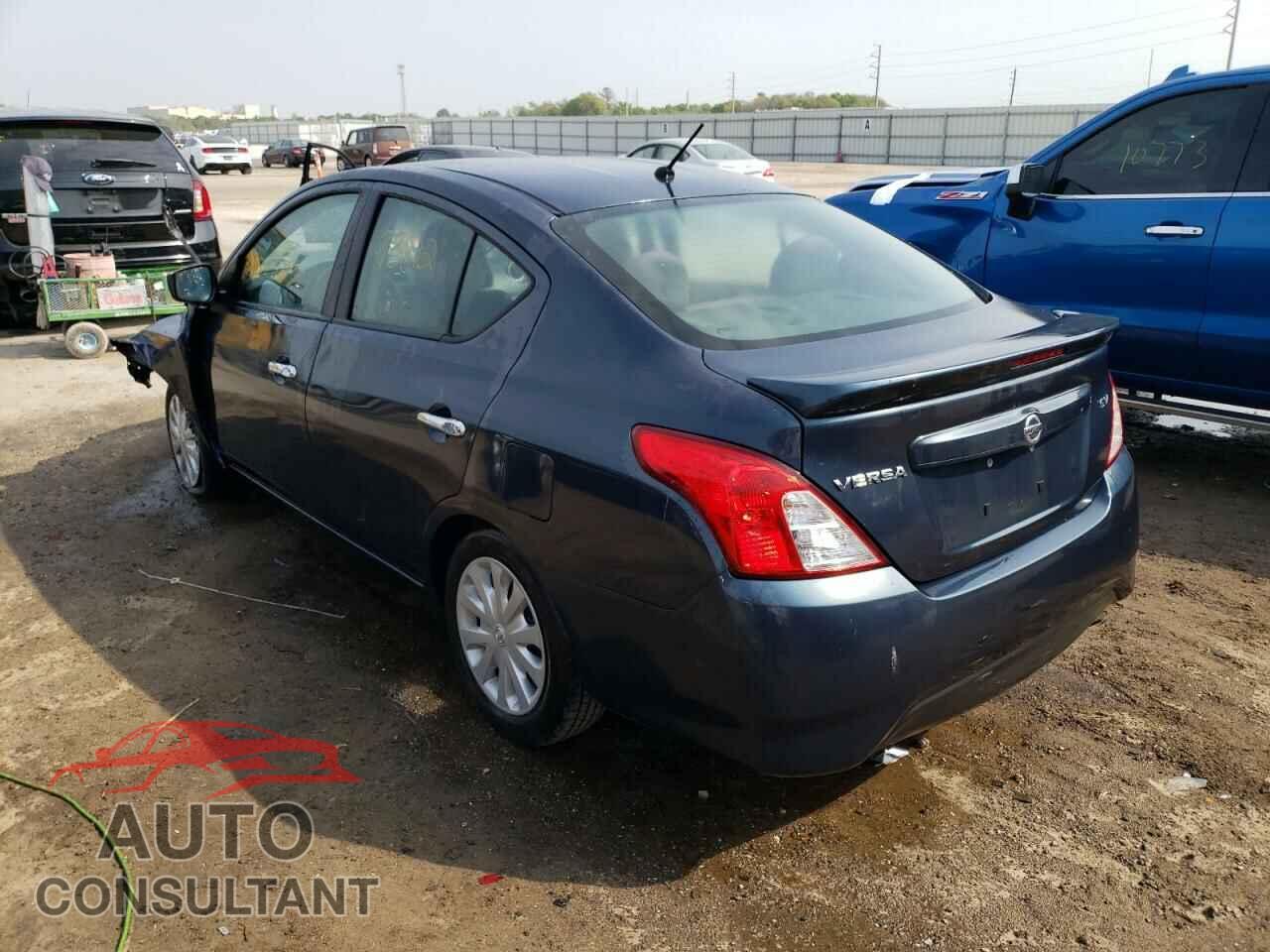 NISSAN VERSA 2017 - 3N1CN7AP3HL856588