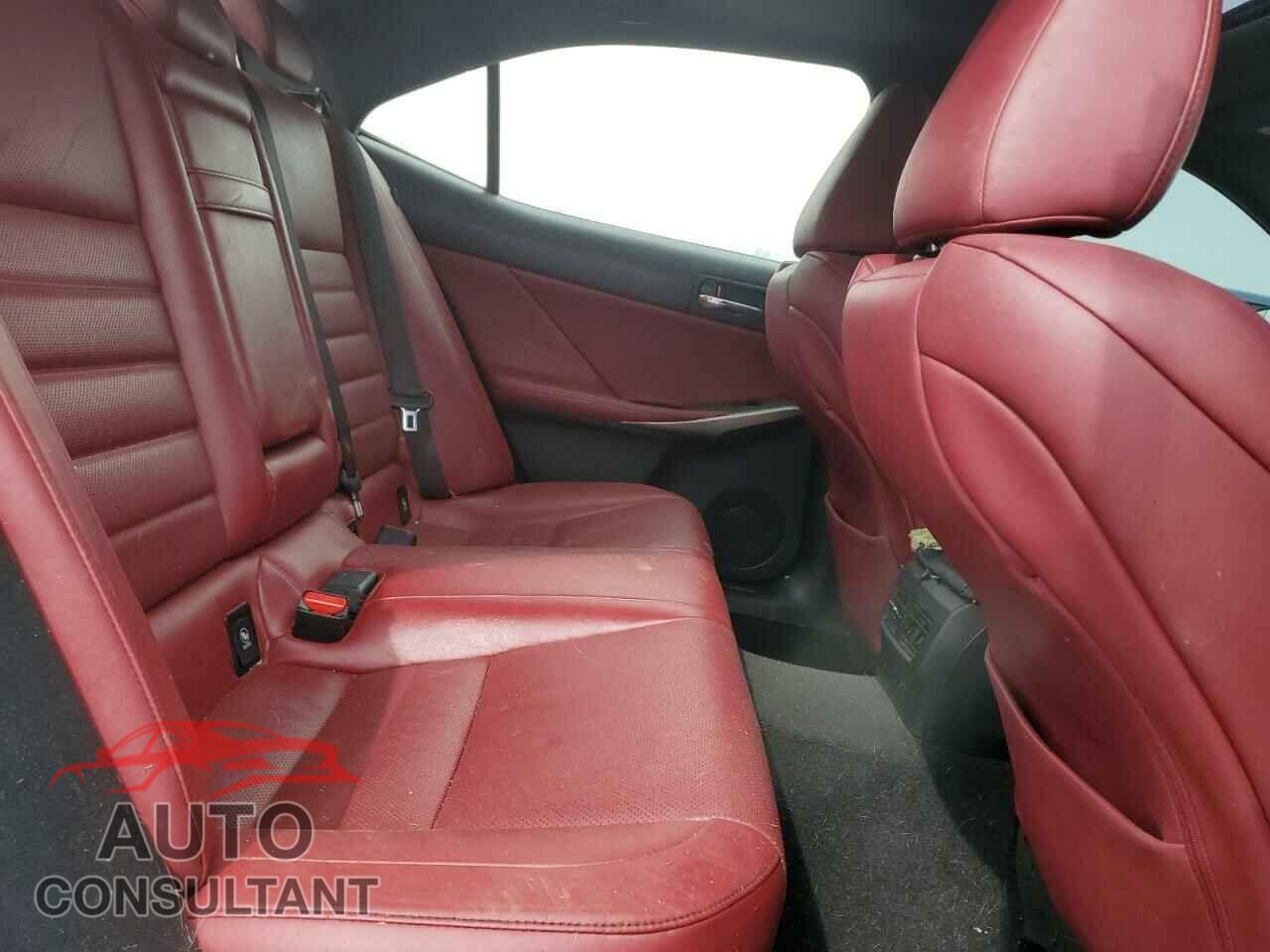 LEXUS IS 2016 - JTHBA1D29G5005023
