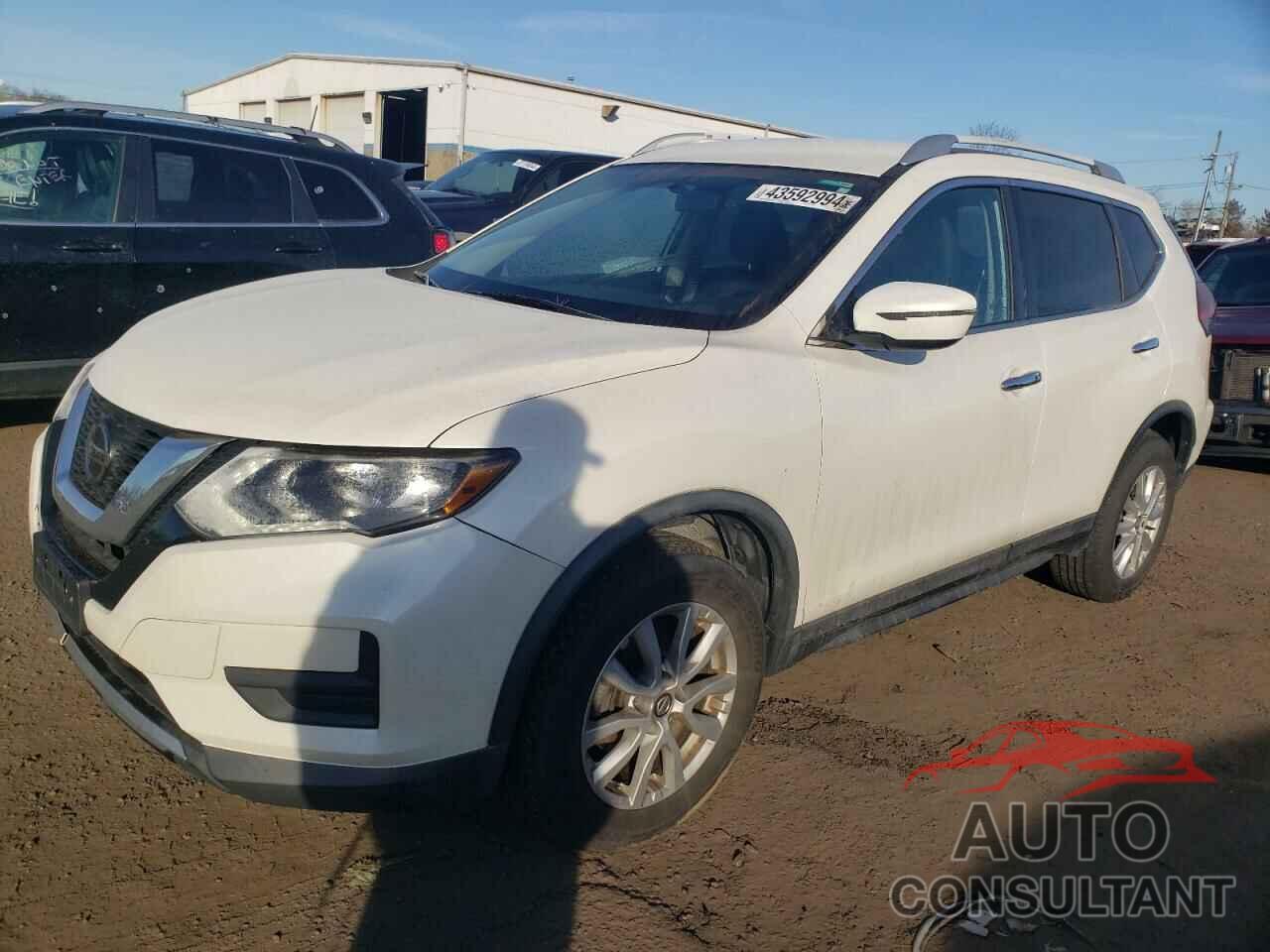 NISSAN ROGUE 2018 - KNMAT2MV3JP620007