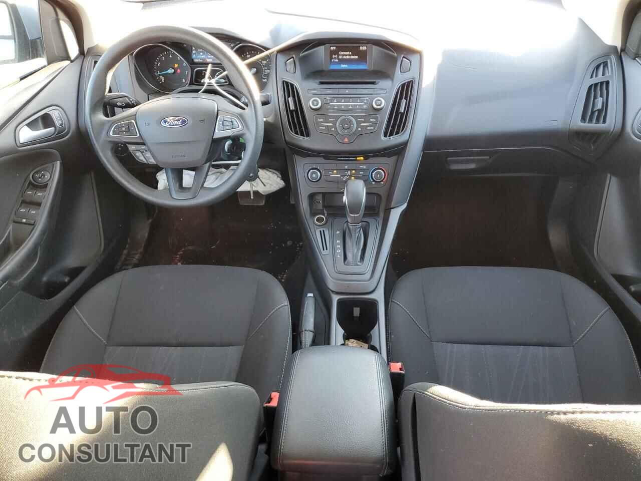 FORD FOCUS 2017 - 1FADP3F28HL315412