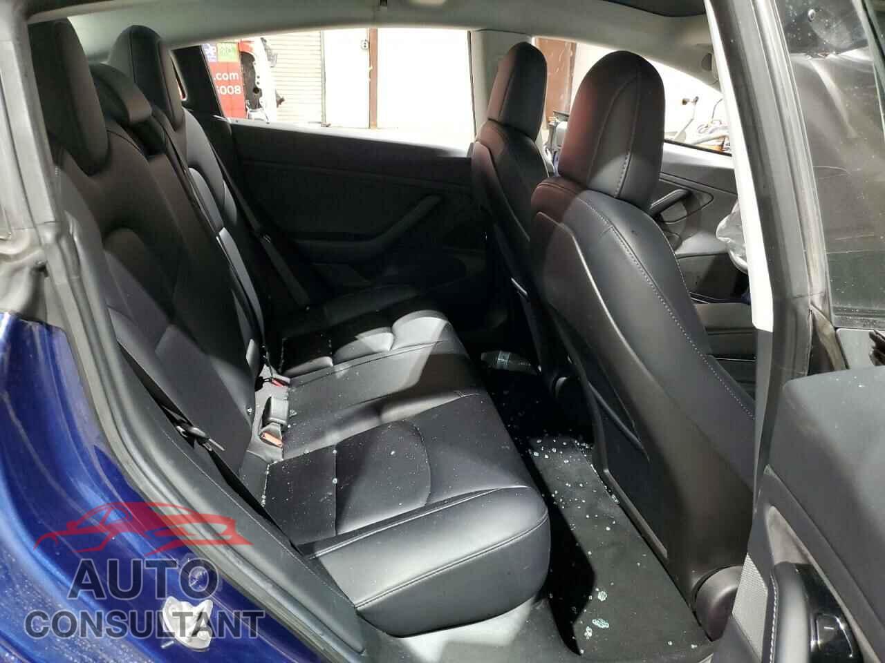 TESLA MODEL 3 2018 - 5YJ3E1EA9JF019624
