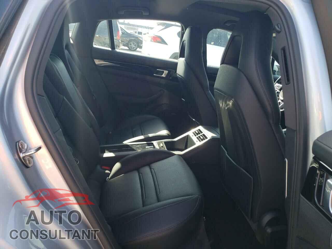 PORSCHE PANAMERA 2020 - WP0AA2A75LL101708