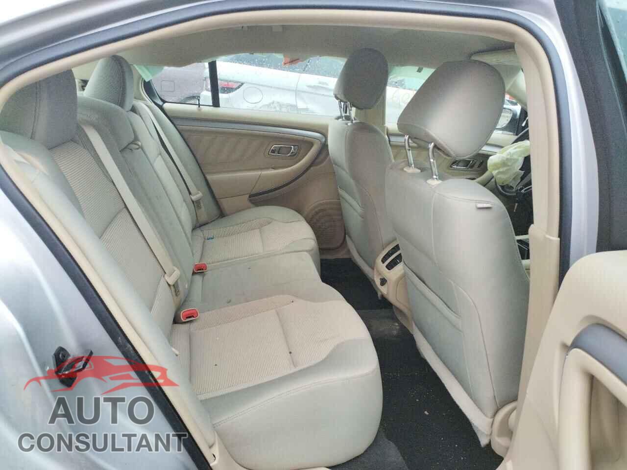 FORD TAURUS 2016 - 1FAHP2E83GG101047