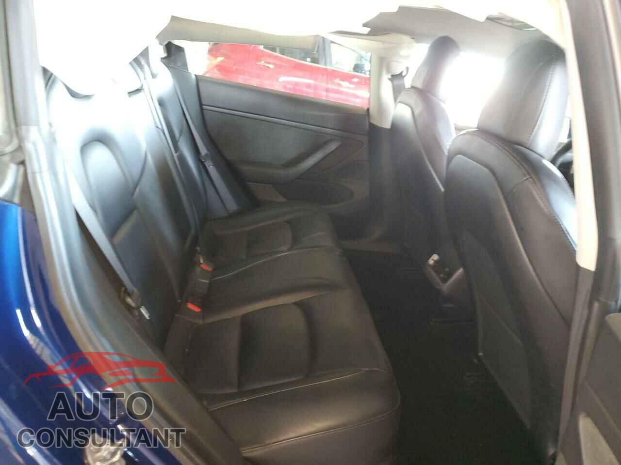 TESLA MODEL 3 2020 - 5YJ3E1EBXLF790475