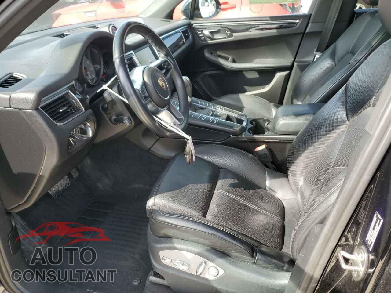 PORSCHE MACAN 2015 - WP1AB2A55FLB42581