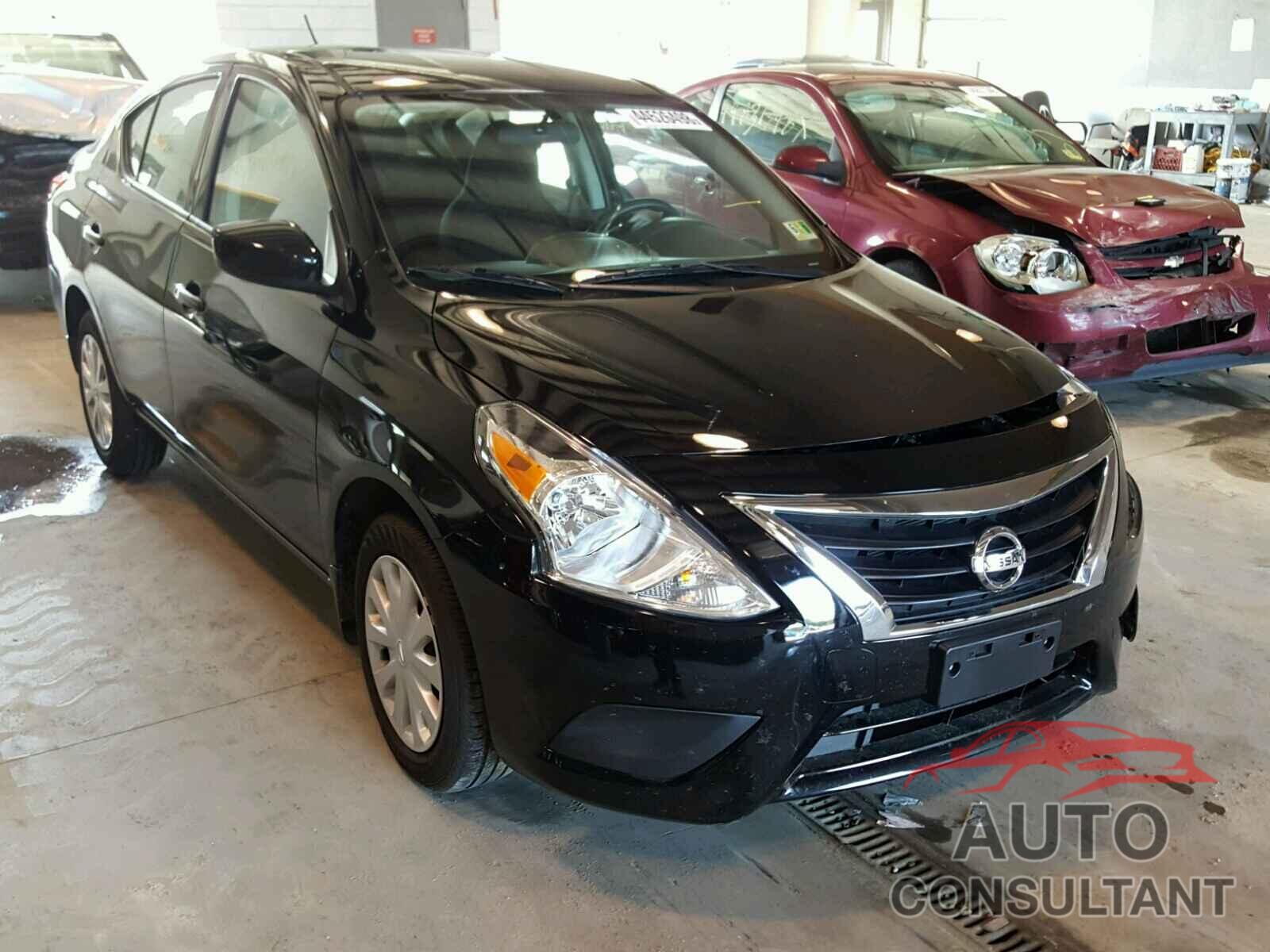 NISSAN VERSA 2017 - 3N1CN7AP3HL881765