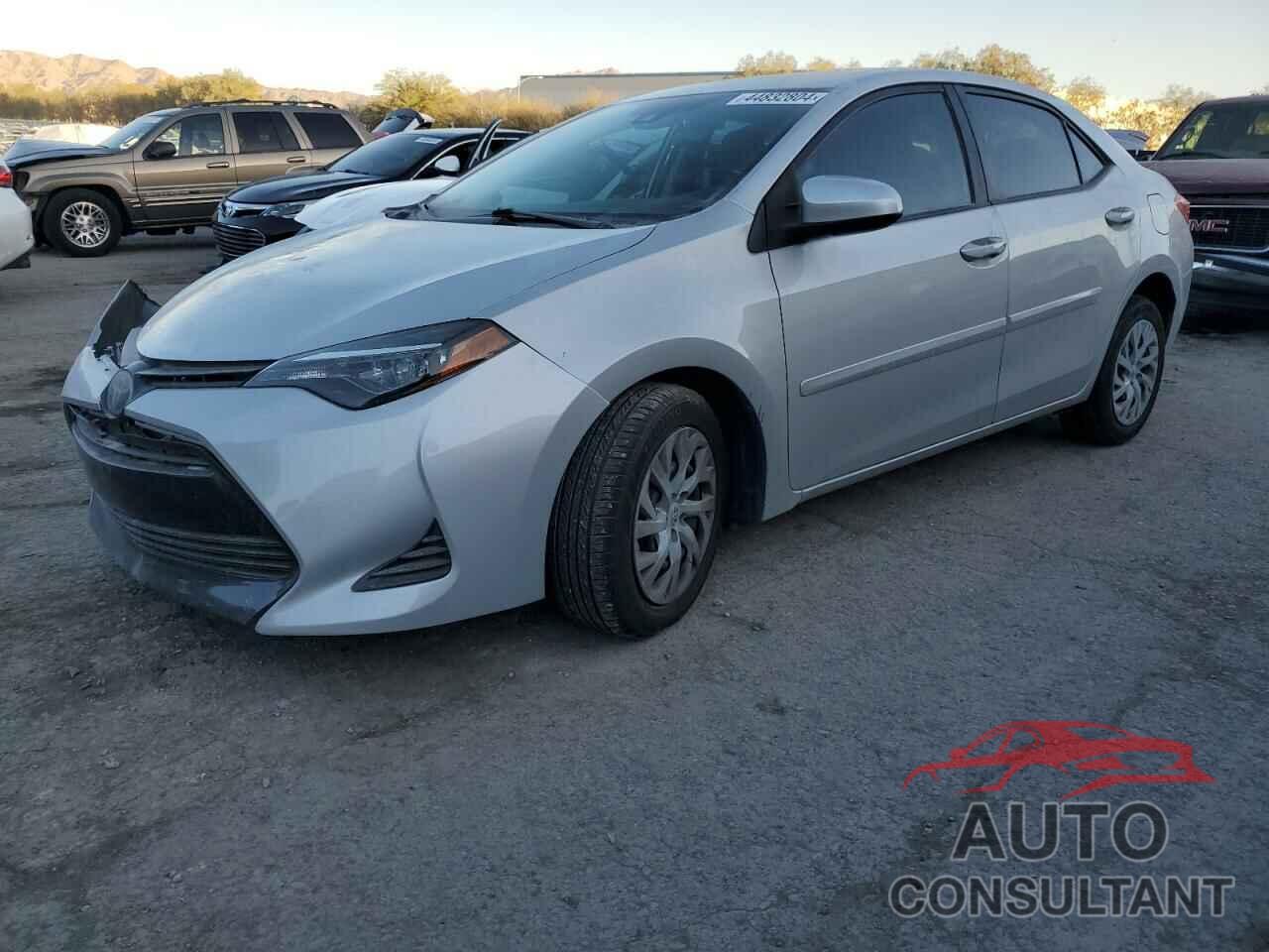 TOYOTA COROLLA 2019 - 5YFBURHE2KP883853