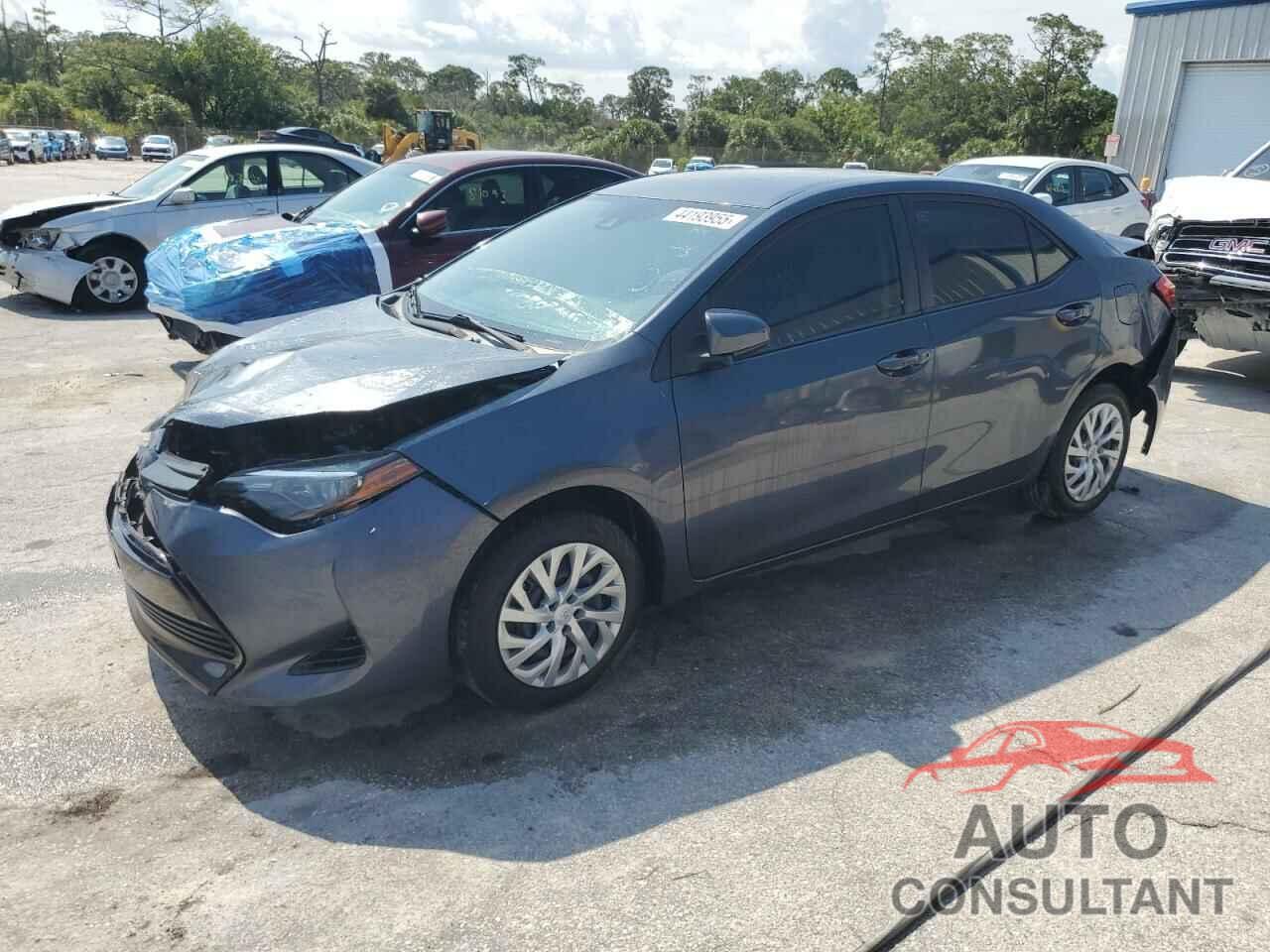 TOYOTA COROLLA 2018 - 5YFBURHE6JP847601