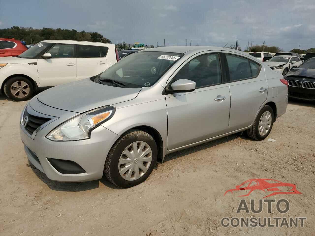 NISSAN VERSA 2015 - 3N1CN7AP8FL920847