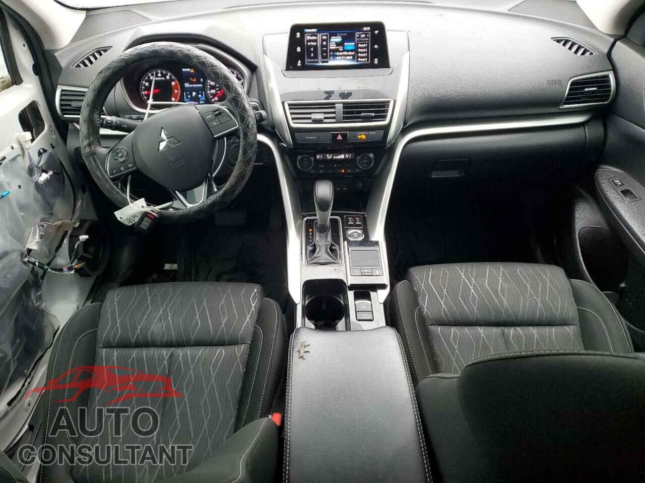 MITSUBISHI ECLIPSE 2019 - JA4AT5AA5KZ019698