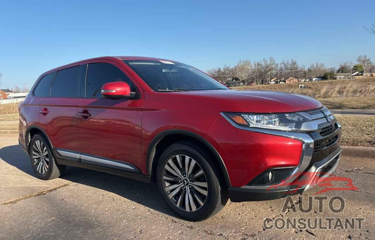 MITSUBISHI OUTLANDER 2019 - JA4AD3A35KZ020689