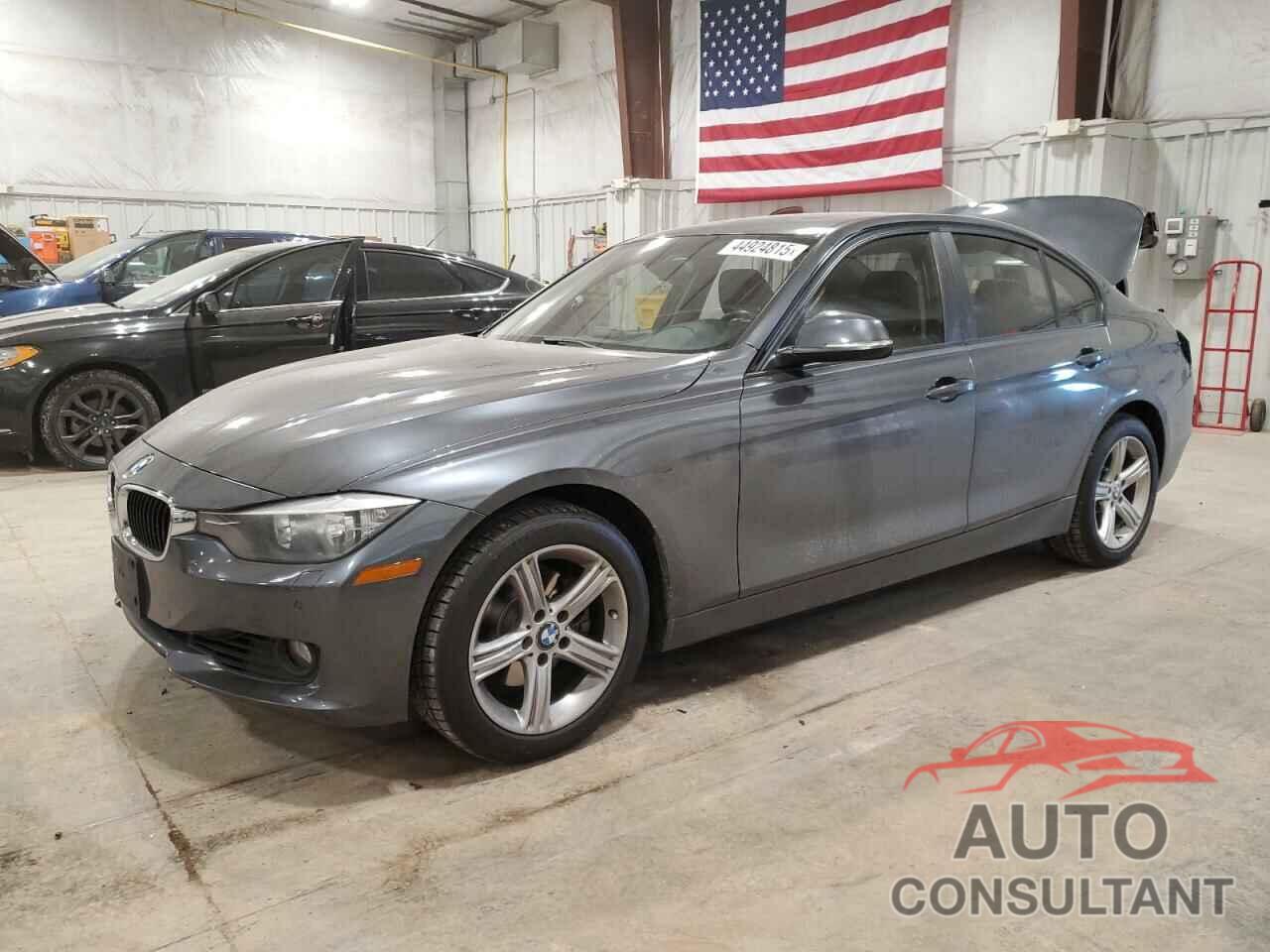 BMW 3 SERIES 2013 - WBA3B3C57DF539702