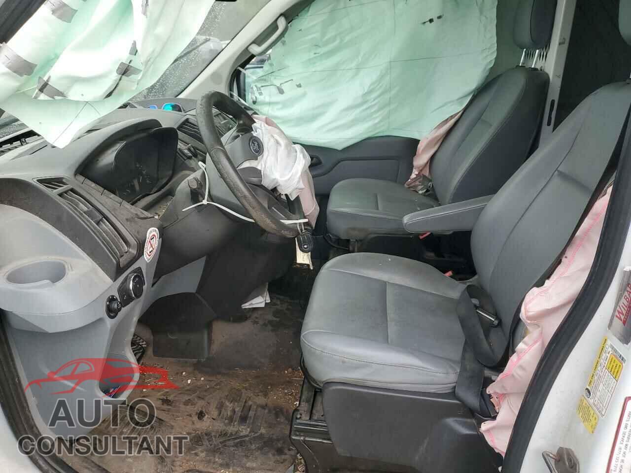FORD TRANSIT 2017 - 1FTYR3XMXHKA54005