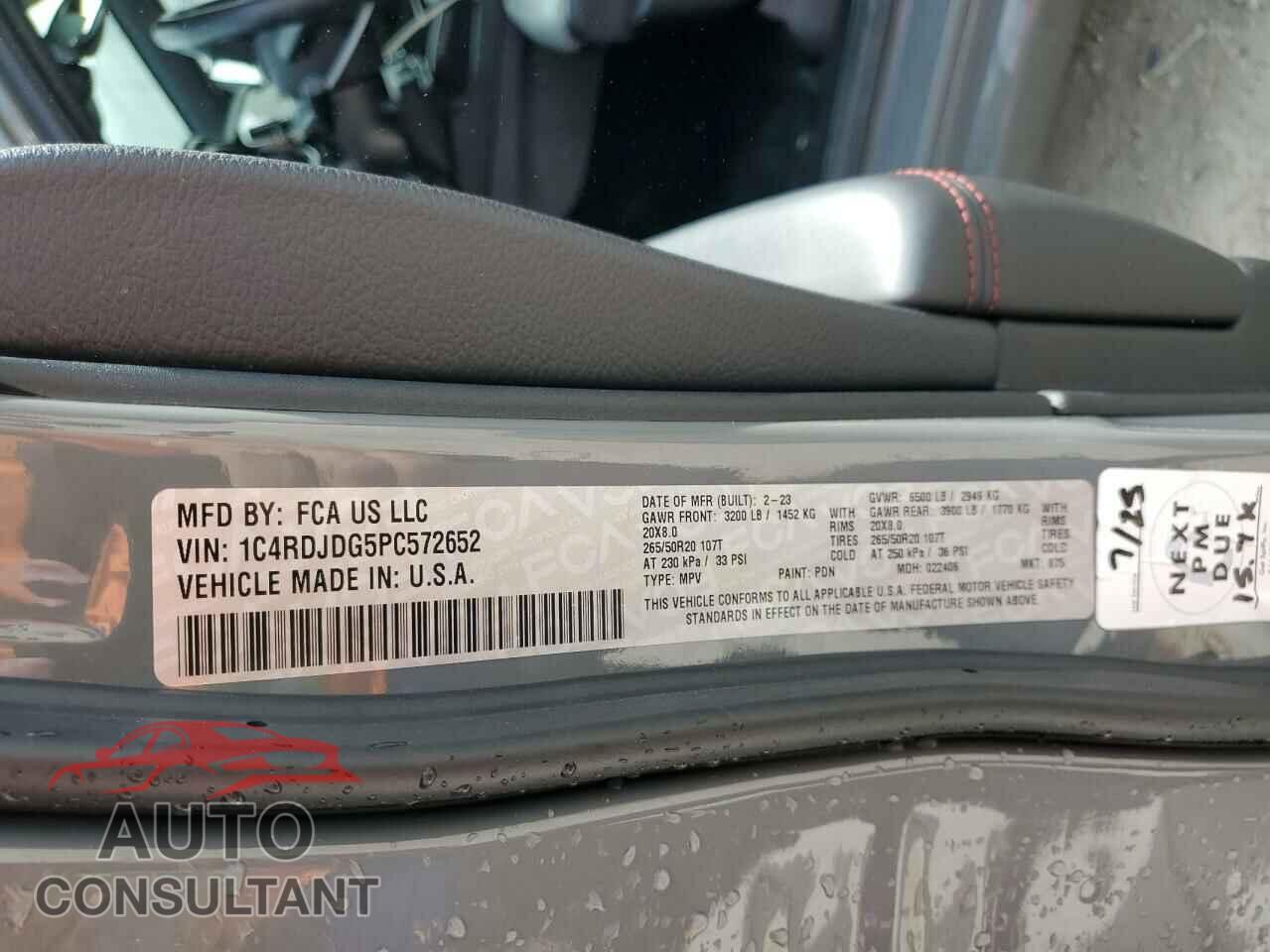 DODGE DURANGO 2023 - 1C4RDJDG5PC572652