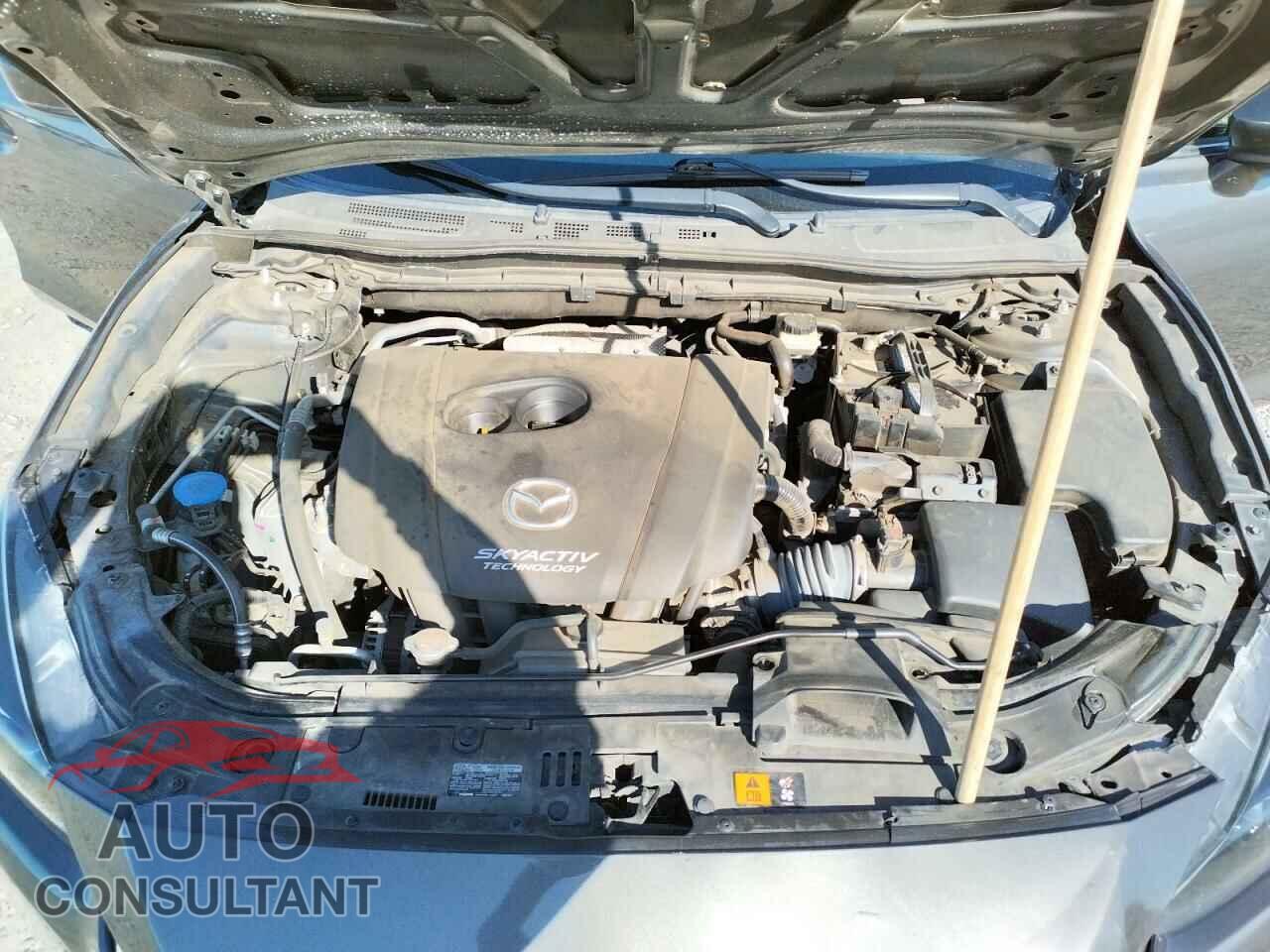 MAZDA 3 2017 - 3MZBN1V71HM103536