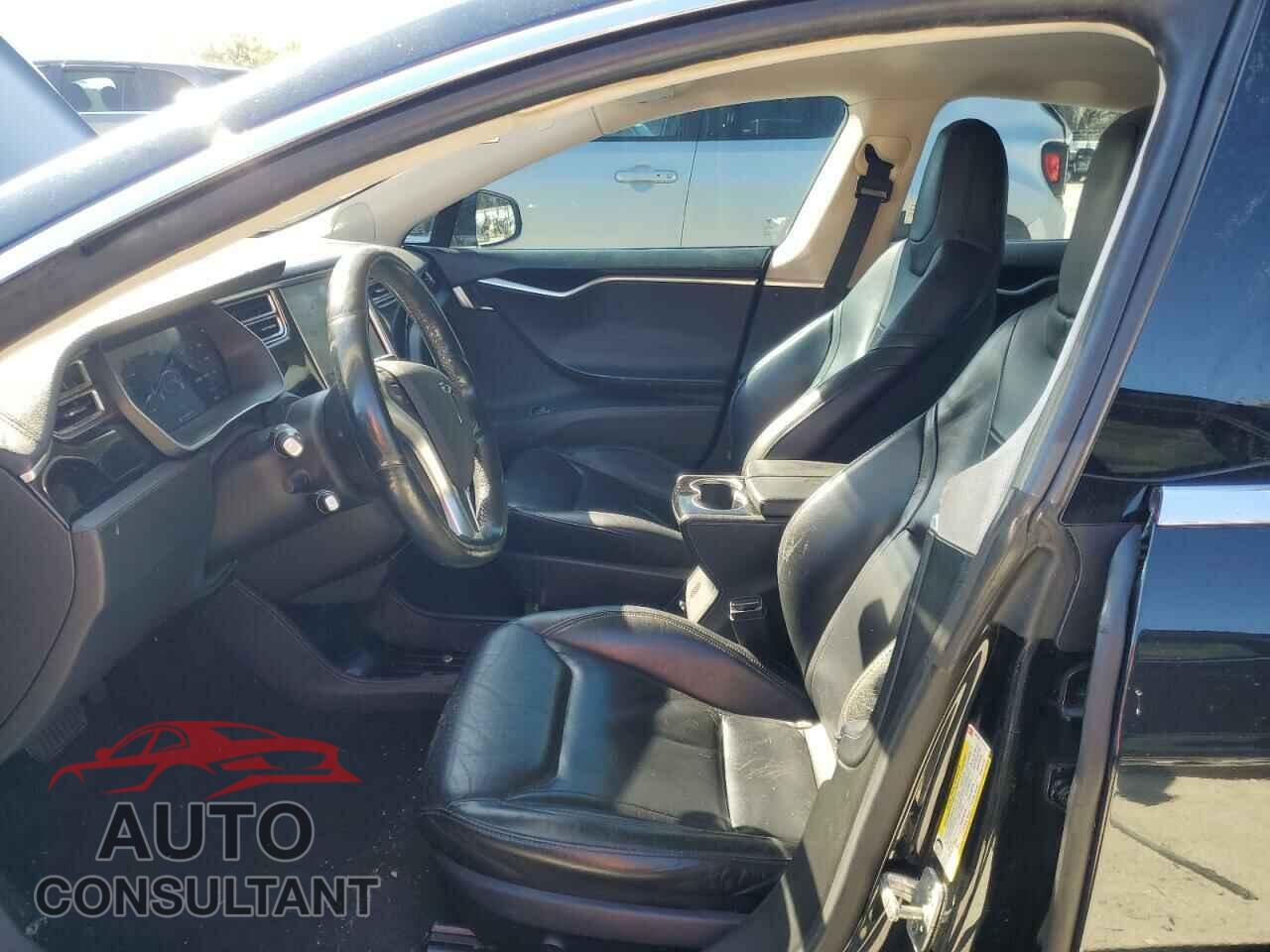 TESLA MODEL S 2015 - 5YJSA1H10FF082508