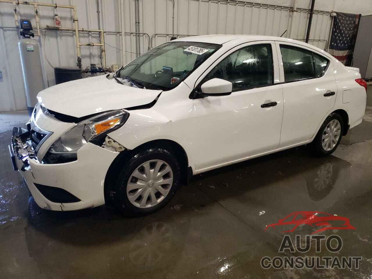 NISSAN VERSA 2017 - 3N1CN7AP7HL894566